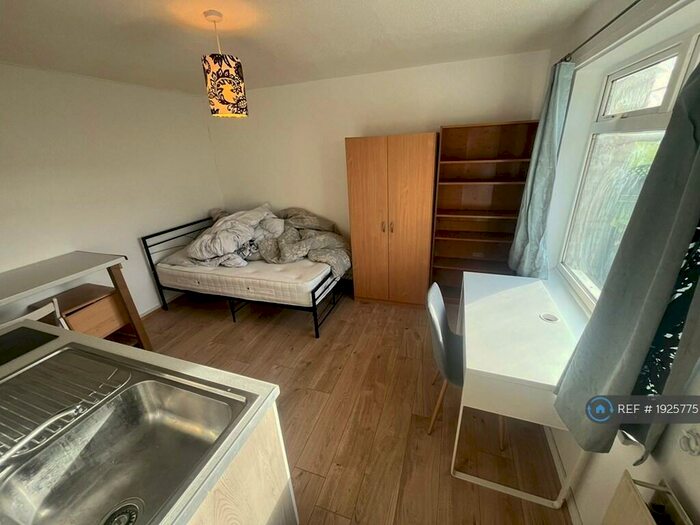 Studio To Rent In Hanson Court, Cambridge, CB4