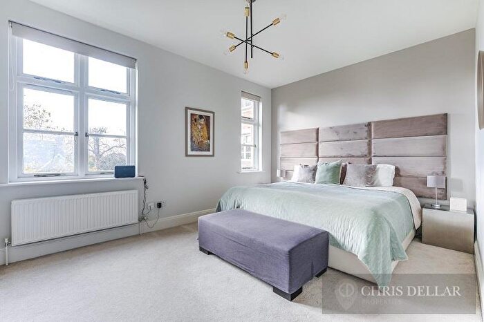 4 Bedroom Town House To Rent In St. Francis Close, Buntingford, SG9