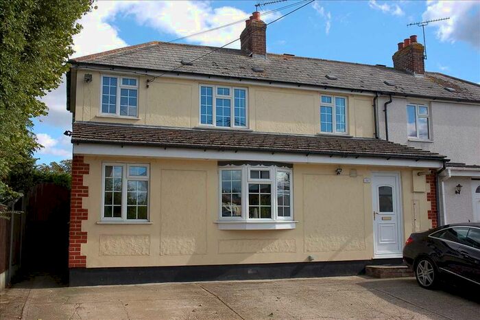 4 Bedroom Semi-Detached House For Sale In Green Lane, Roxwell, Chelmsford, CM1