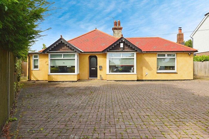 3 Bedroom Detached Bungalow For Sale In Canterbury Road, Densole, Folkestone, CT18