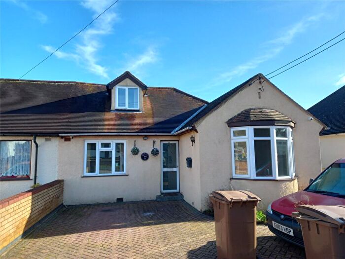 4 Bedroom Bungalow To Rent In Jubilee Avenue, Broomfield, Chelmsford, Essex, CM1