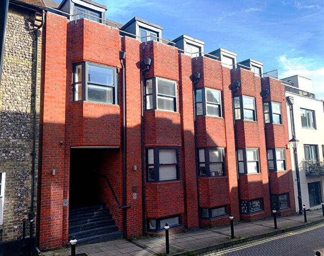 1 Bedroom Apartment To Rent In Aquitane House, Winchester, SO23