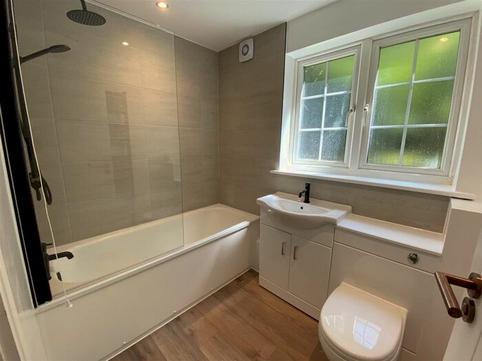 1 Bedroom Maisonette To Rent In Ravenscroft, Watford, WD25