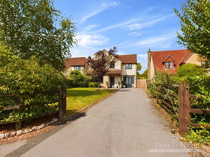 4 Bedroom Detached House For Sale In Leigh Street, Leigh Upon Mendip, BA3