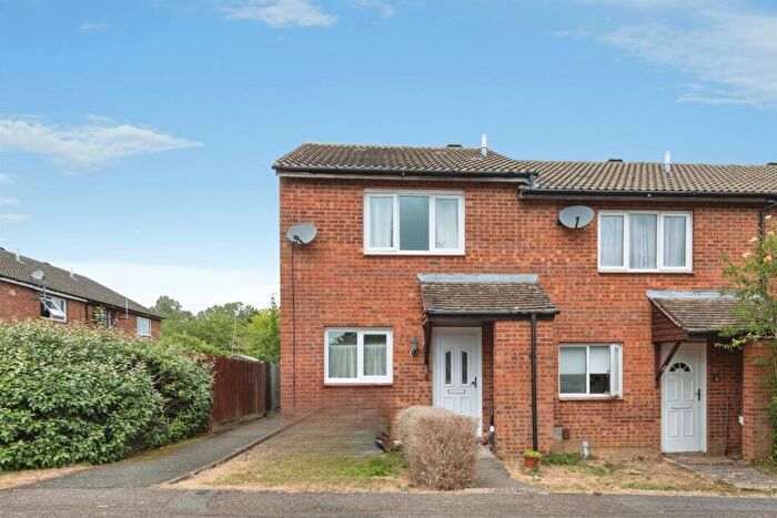 2 Bedroom End Of Terrace House For Sale In Medhurst, Two Mile Ash, Milton Keynes, MK8