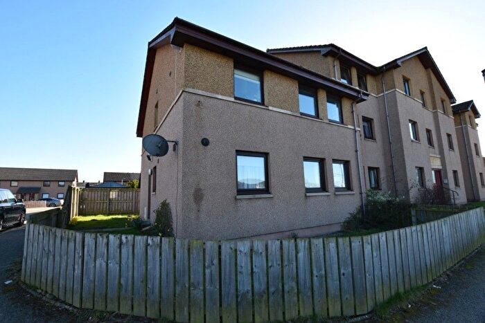 2 Bedroom Flat To Rent In Blaven Court, Forres, IV36