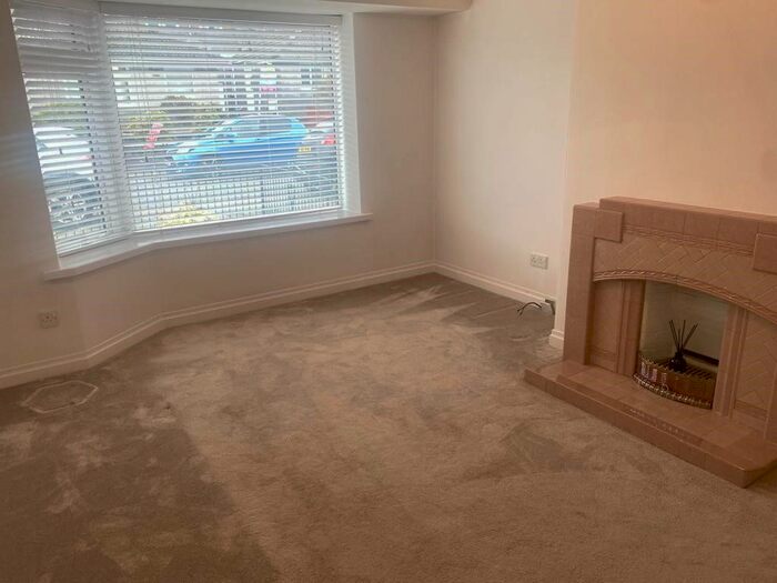 1 Bedroom Bungalow To Rent In Primrosehill Place, Hilton, Aberdeen, AB24