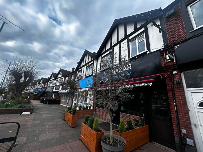 2 Bedroom Flat To Rent In The Oval, Sidcup, DA15