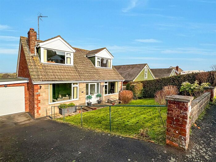 3 Bedroom Detached House For Sale In Greenacre Close, Northam, Bideford, Devon, EX39