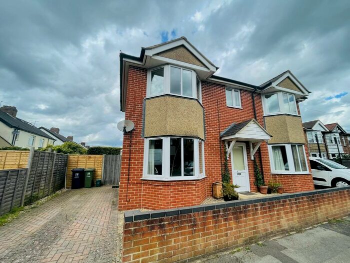 1 Bedroom Apartment To Rent In Ridgeway Road, Headington, OX3