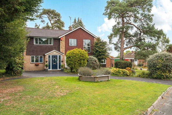 5 Bedroom Detached House For Sale In Langsmead, Blindley Heath, Lingfield, RH7