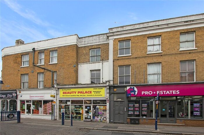 1 Bedroom Flat To Rent In King Street, Gravesend, Kent, DA12