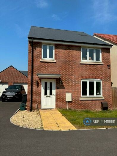 4 Bedroom Detached House To Rent In Ros Broomhead Close, Stoke Gifford, Bristol, BS16