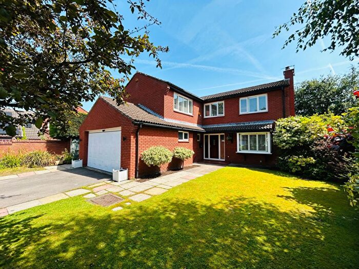 5 Bedroom Detached House For Sale In Woodland Drive, Lymm, WA13