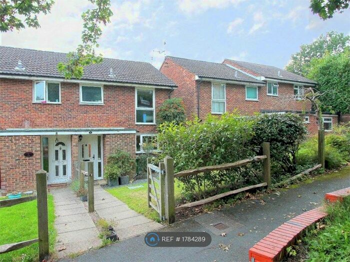 3 Bedroom Semi-Detached House To Rent In Windermere Walk, Camberley, GU15