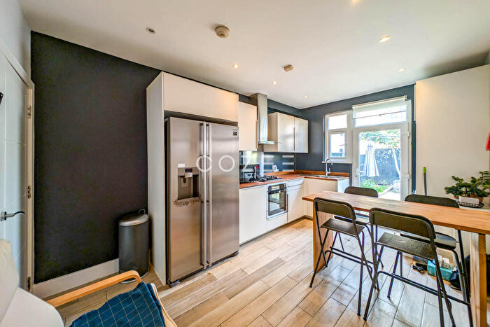 4 Bedroom Terraced House To Rent In Philip Lane, N15