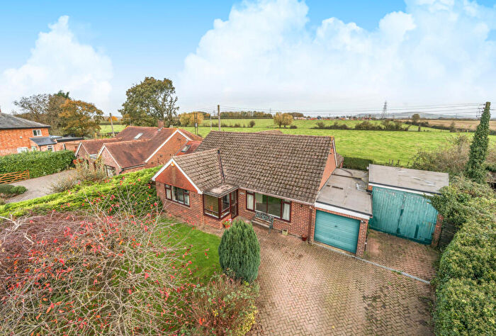 4 Bedroom Bungalow For Sale In Tredington, Tewkesbury, Gloucestershire, GL20