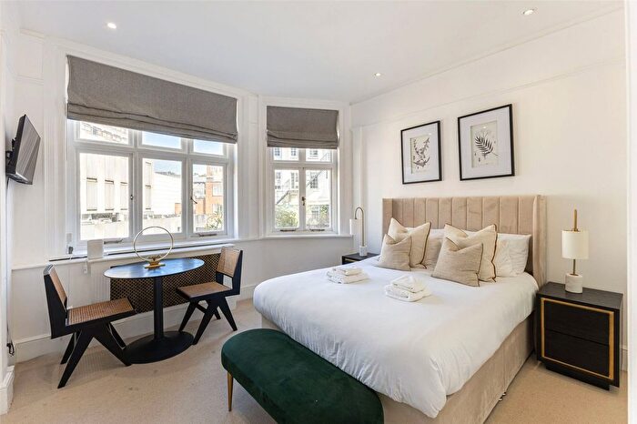 Studio For Sale In Hans Crescent, London, London, SW1X