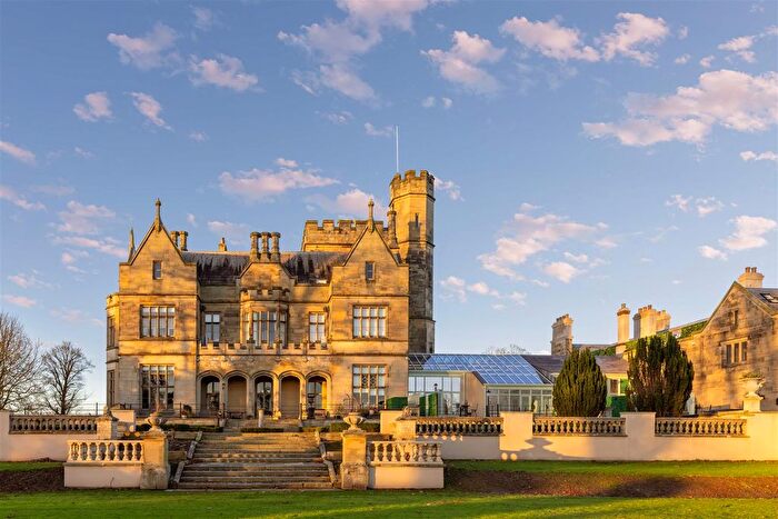 2 Bedroom Mews For Sale In The Dairy, Moreby Hall, YO19