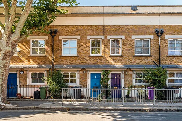 2 Bedroom Terraced House For Sale In Bruce Road, London, E3