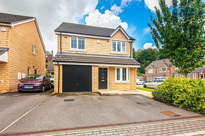4 Bedroom Detached House For Sale In Samuel Fox Avenue, Deepcar, Sheffield, S36