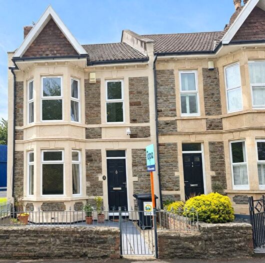 3 Bedroom End Terrace House For Sale In Whitby Road, Bristol, BS4