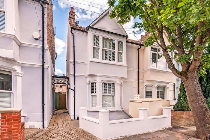 5 Bedroom Property To Rent In Carlton Road, Chiswick, W4