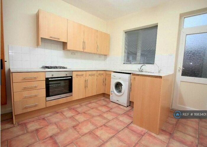 2 Bedroom Terraced House To Rent In Springfield Gardens, Ilkeston, DE7