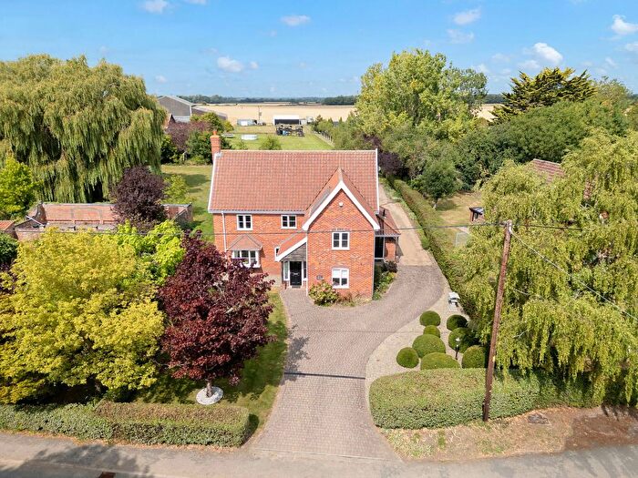 4 Bedroom Detached House For Sale In The Street, Horham, IP21