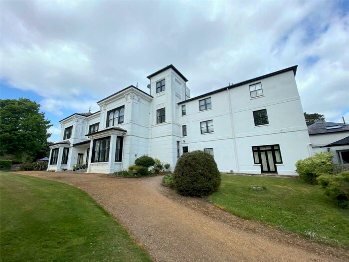 3 Bedroom Apartment To Rent In Sandhurst Lodge, Wokingham Road, Crowthorne, Berkshire, RG45