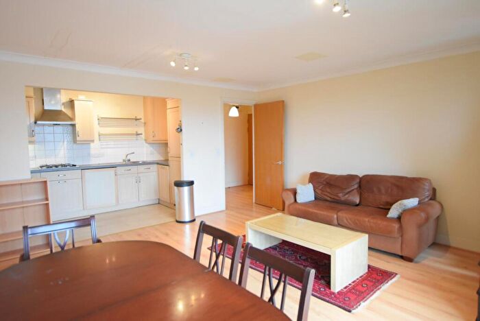 1 Bedroom Flat To Rent In Regent Court, North Bank, London, NW8