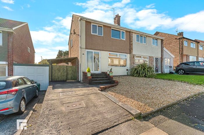3 Bedroom House For Sale In Carlton Crescent Beddau Pontypridd, CF38