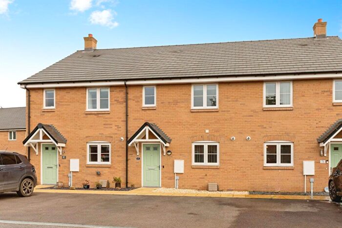 3 Bedroom Terraced House For Sale In Lily Avenue, Wimblington, March, PE15