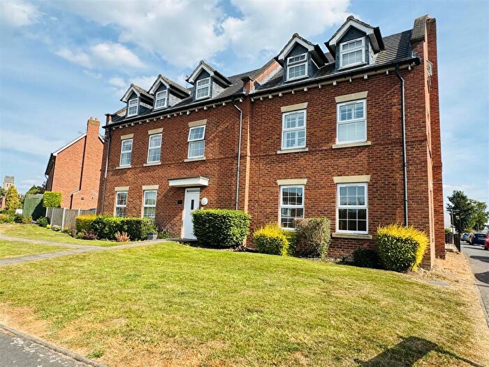 2 Bedroom Apartment For Sale In Cutlers Court, Radcliffe On Trent, Nottingham, NG12