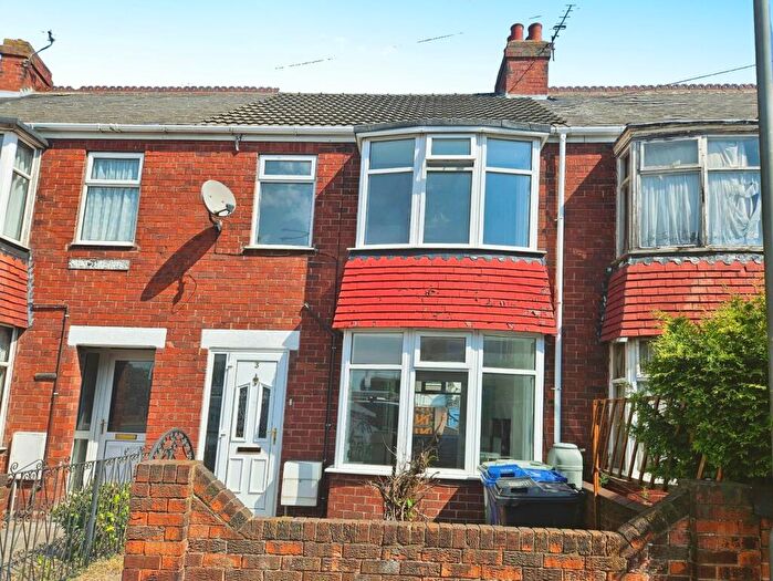 Terraced House To Rent In Mill Avenue, Grimsby, Lincolnshire, DN31