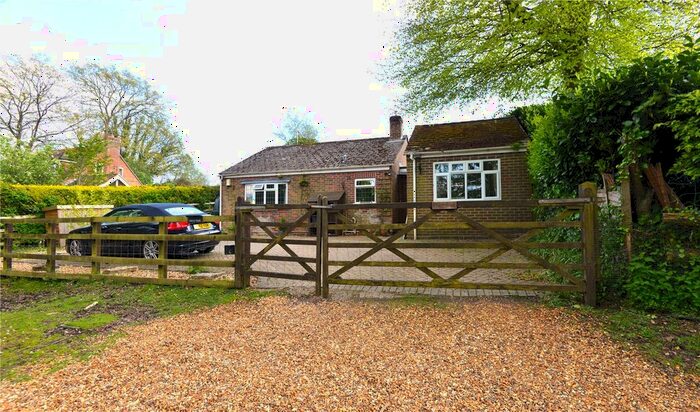 3 Bedroom Bungalow For Sale In Ogdens, Fordingbridge, Hampshire, SP6