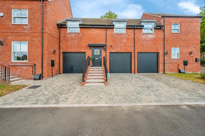 2 Bedroom House For Sale In Lime Tree Court, Bonehill Road, Tamworth, Staffordshire, B78
