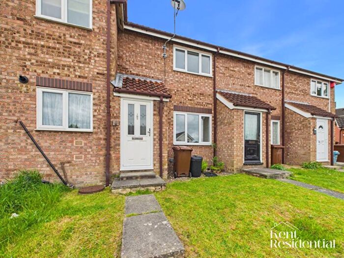 1 Bedroom Terraced House To Rent In Colchester Close, Chatham, ME5