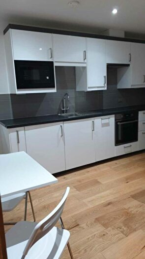1 Bedroom Flat To Rent In Bridge Road East, Welwyn Garden City, AL7
