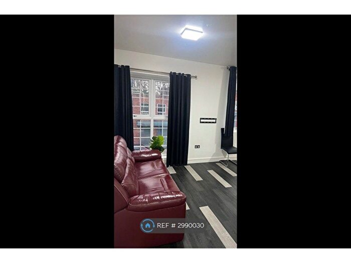 1 Bedroom Flat To Rent In St Georges St, Northampton, NN1