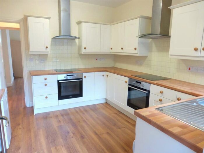 7 Bedroom Semi-Detached House To Rent In Wellington Road, Norwich, NR2