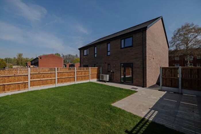 3 Bedroom Semi-Detached House For Sale In Brigham Street, Openshaw, Manchester, M11