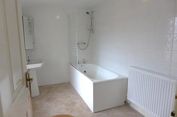 2 Bedroom Flat To Rent In London Road, Buxton, SK17