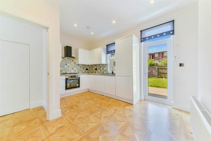 2 Bedroom Terraced House To Rent In Gore Road, London, SW20