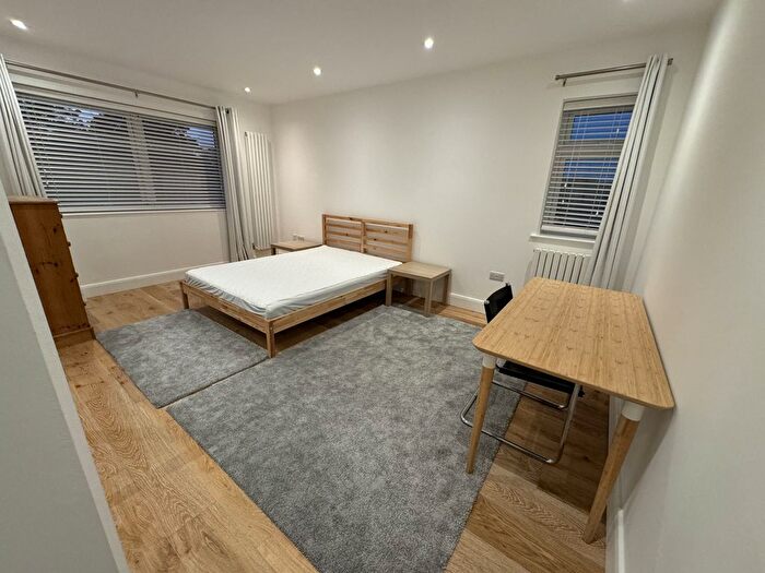 2 Bedroom Flat To Rent In Brierley Court, Church Road, London, W7