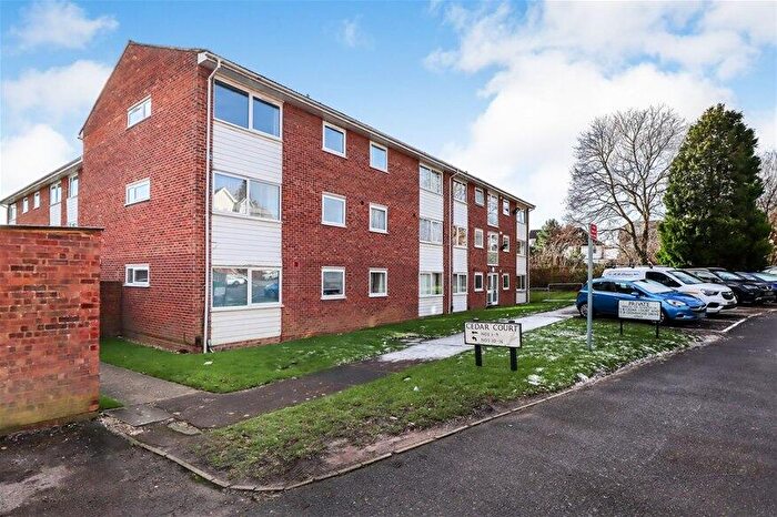 1 Bedroom Flat To Rent In Cedarwood Drive, St Albans, AL4