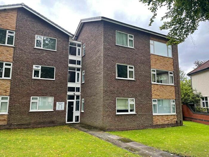 2 Bedroom Apartment To Rent In Menlove Court, Allerton, L18