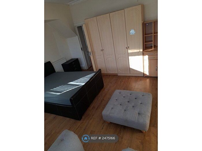 4 Bedroom Terraced House To Rent In Middlesbrough, Middlesbrough, TS4