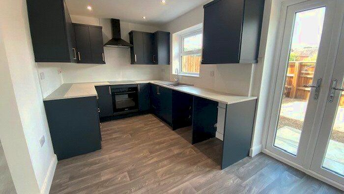 4 Bedroom Semi-Detached House To Rent In Babworth Mews, Retford, DN22