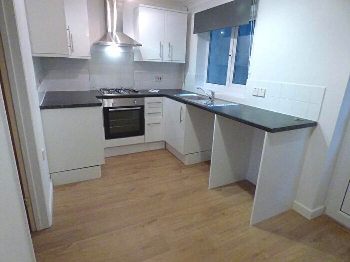 2 Bedroom House To Rent In Barton Walk, Frome, Somerset, BA11